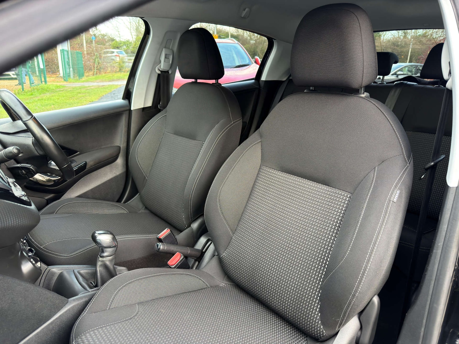 Used Peugeot 208 2018 for sale - 77437557: Photo 63