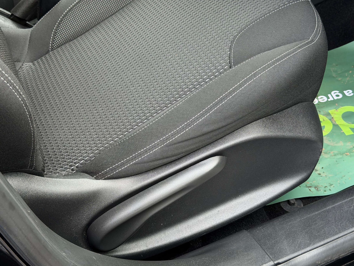 Used Peugeot 208 2018 for sale - 77437557: Photo 76