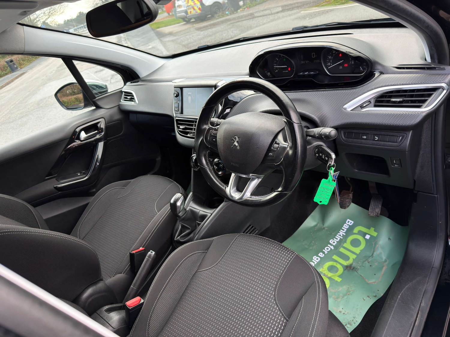 Used Peugeot 208 2018 for sale - 77437557: Photo 77