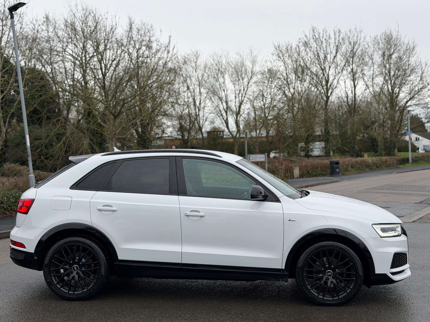 Used Audi Q3 2018 for sale - 77437550: Photo 13