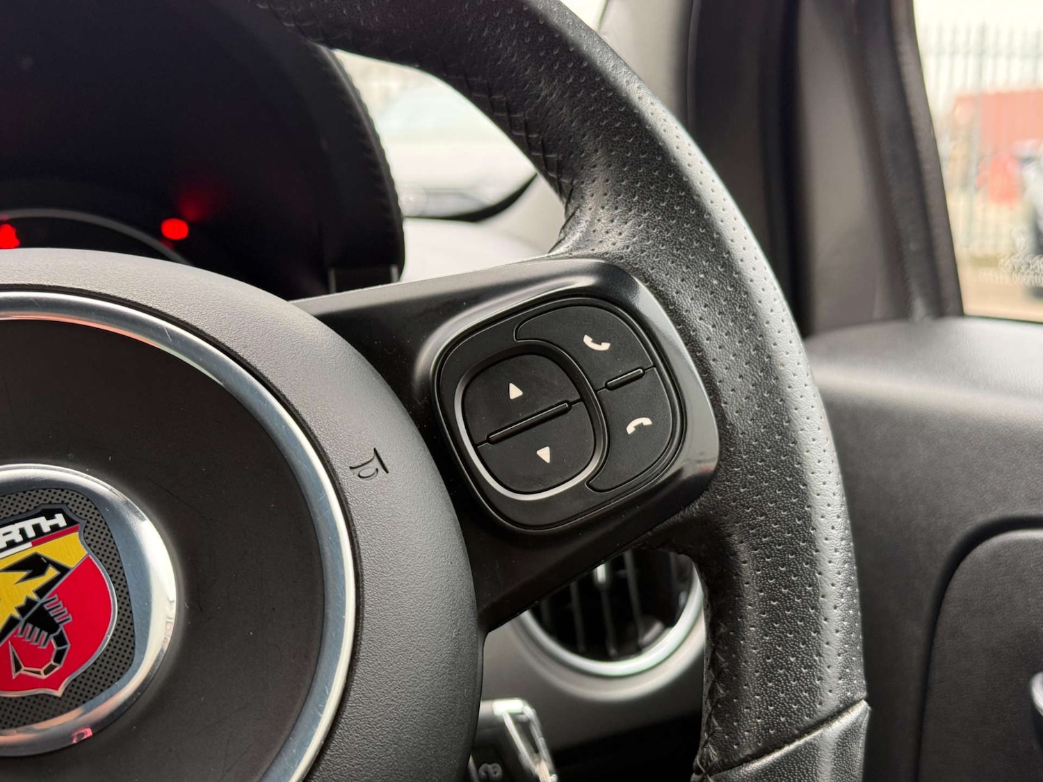 Used Fiat 500 2017 for sale - 77609474: Photo 27