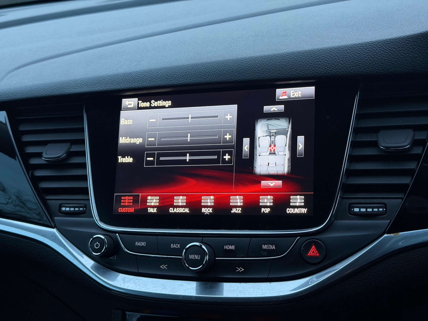 Used Vauxhall Astra 2018 for sale - 77437640: Photo 46