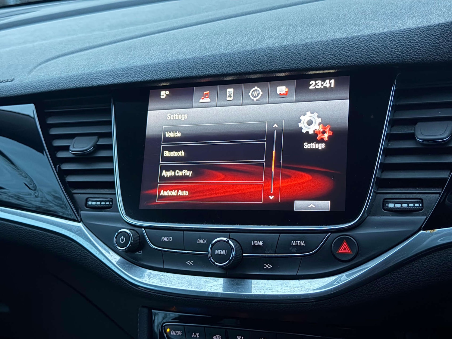 Used Vauxhall Astra 2018 for sale - 77437640: Photo 49