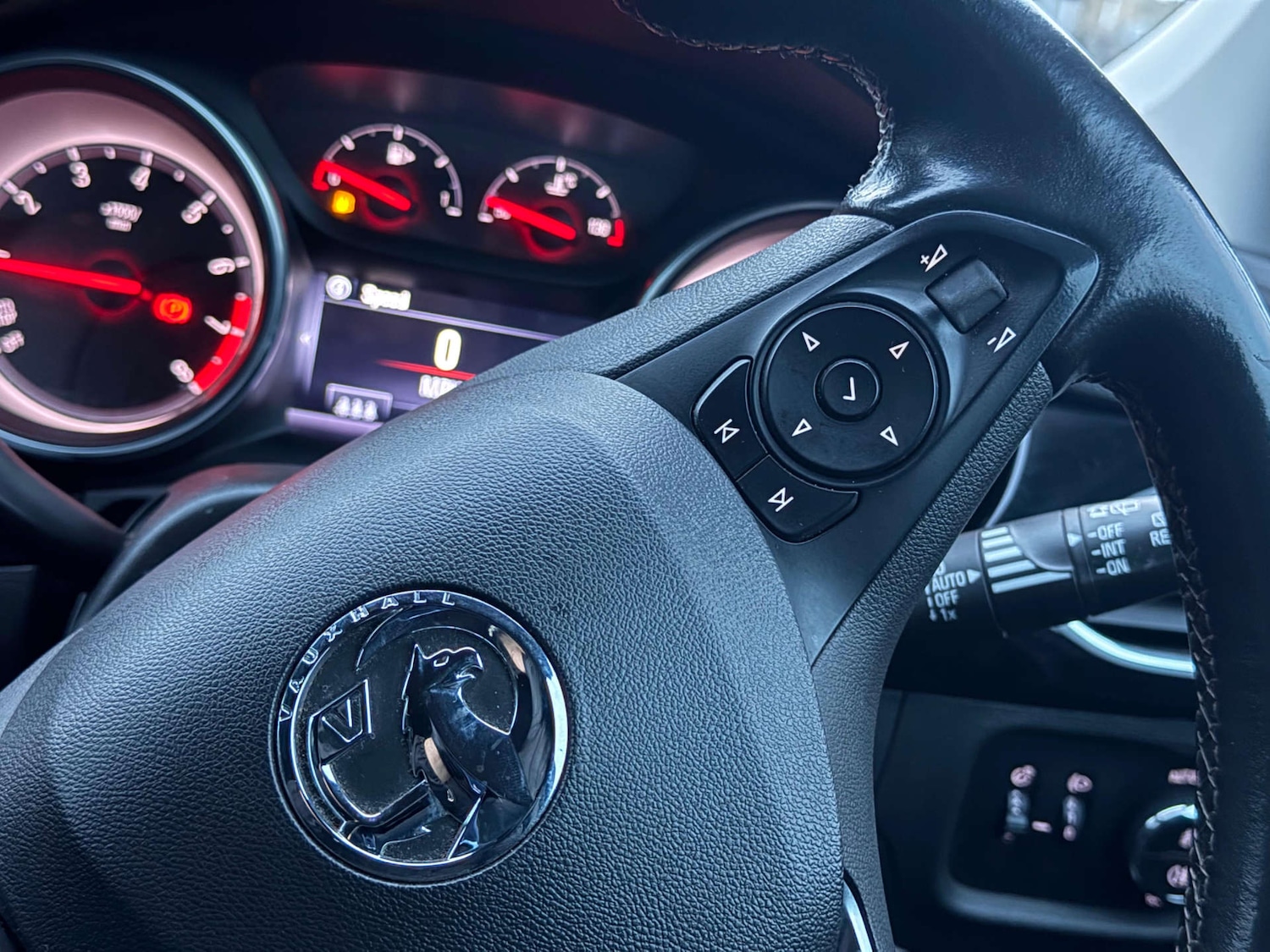 Used Vauxhall Astra 2018 for sale - 77437640: Photo 55