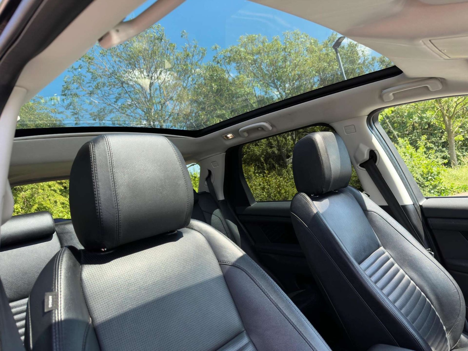 Used Land Rover Discovery Sport 2020 for sale - 77437696: Photo 45