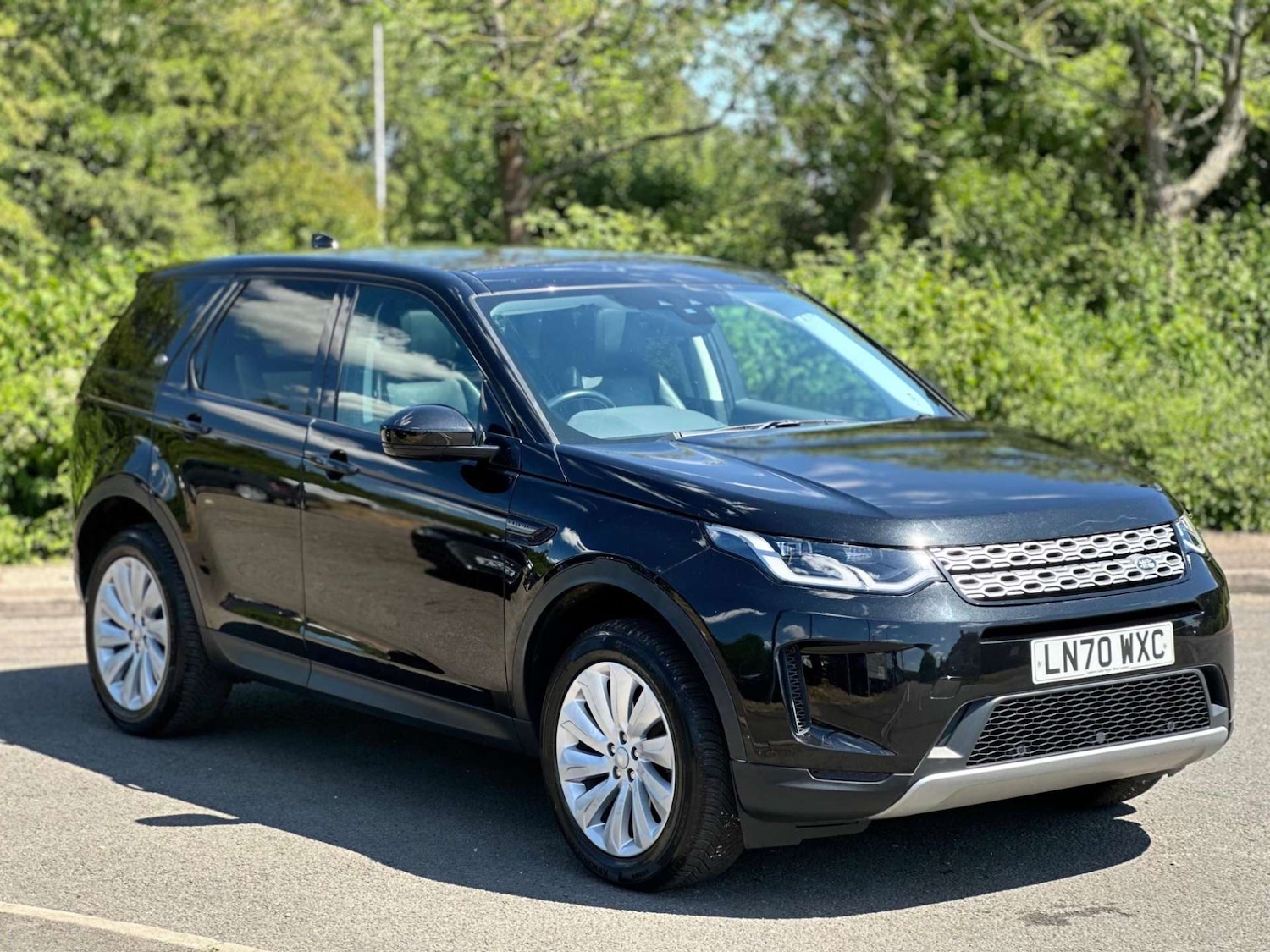 Used Land Rover Discovery Sport 2020 for sale - 77437696: Photo 6