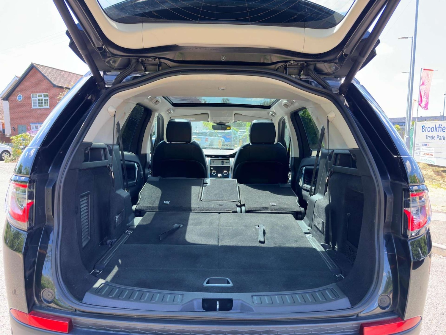 Used Land Rover Discovery Sport 2020 for sale - 77437696: Photo 79