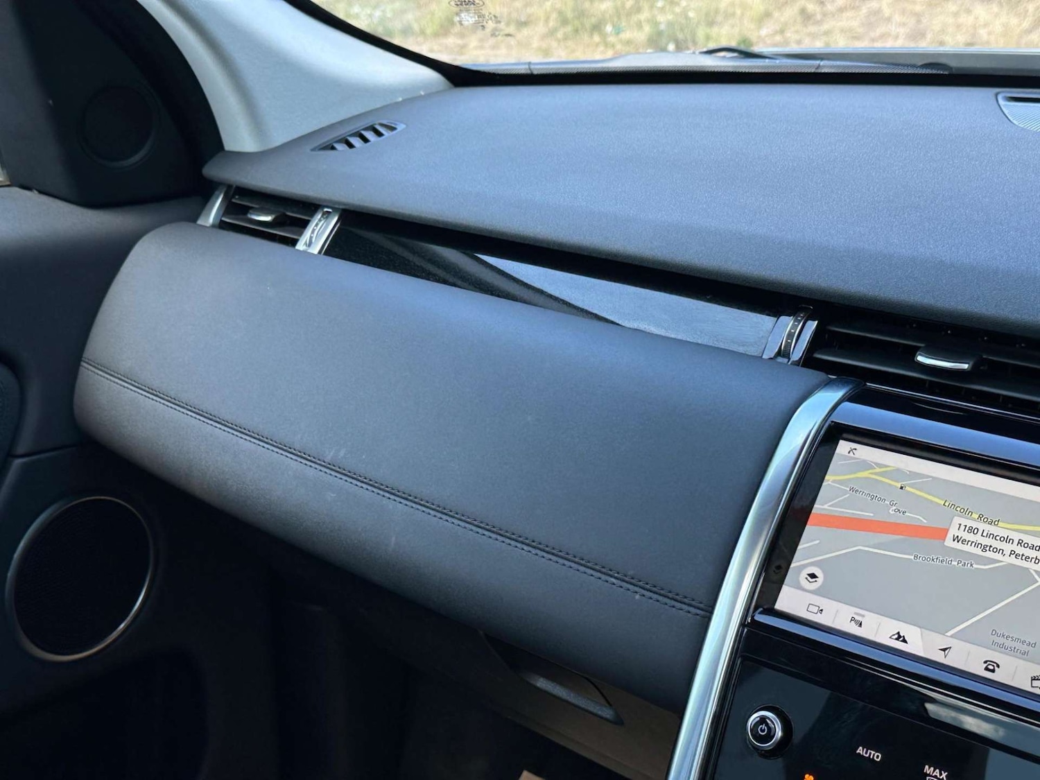 Used Land Rover Discovery Sport 2020 for sale - 77437696: Photo 92