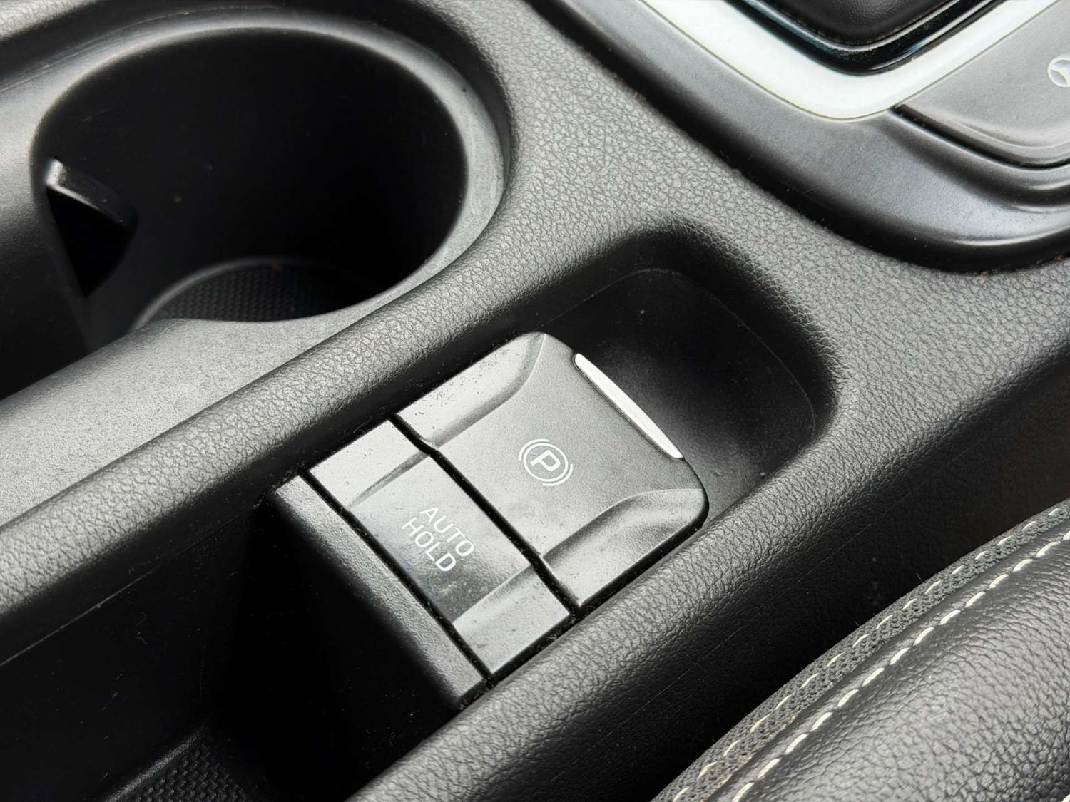 Used Hyundai KONA 2019 for sale - 77437705: Photo 34