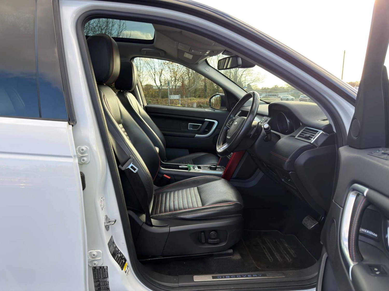 Used Land Rover Discovery Sport 2018 for sale - 77437635: Photo 28