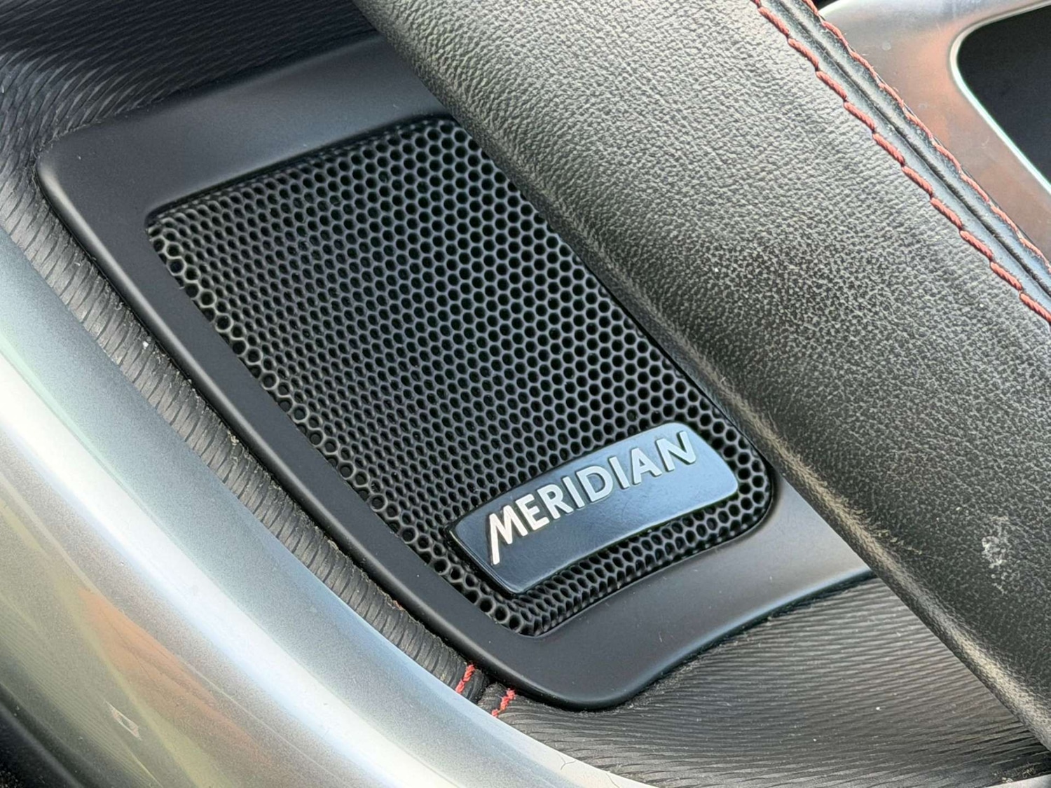 Used Land Rover Discovery Sport 2018 for sale - 77437635: Photo 43