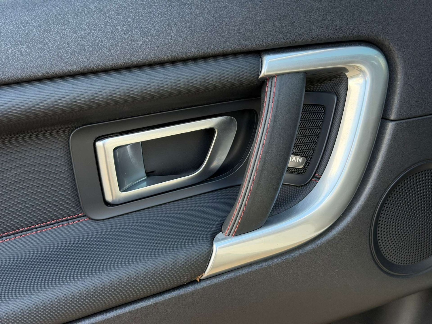 Used Land Rover Discovery Sport 2018 for sale - 77437635: Photo 52