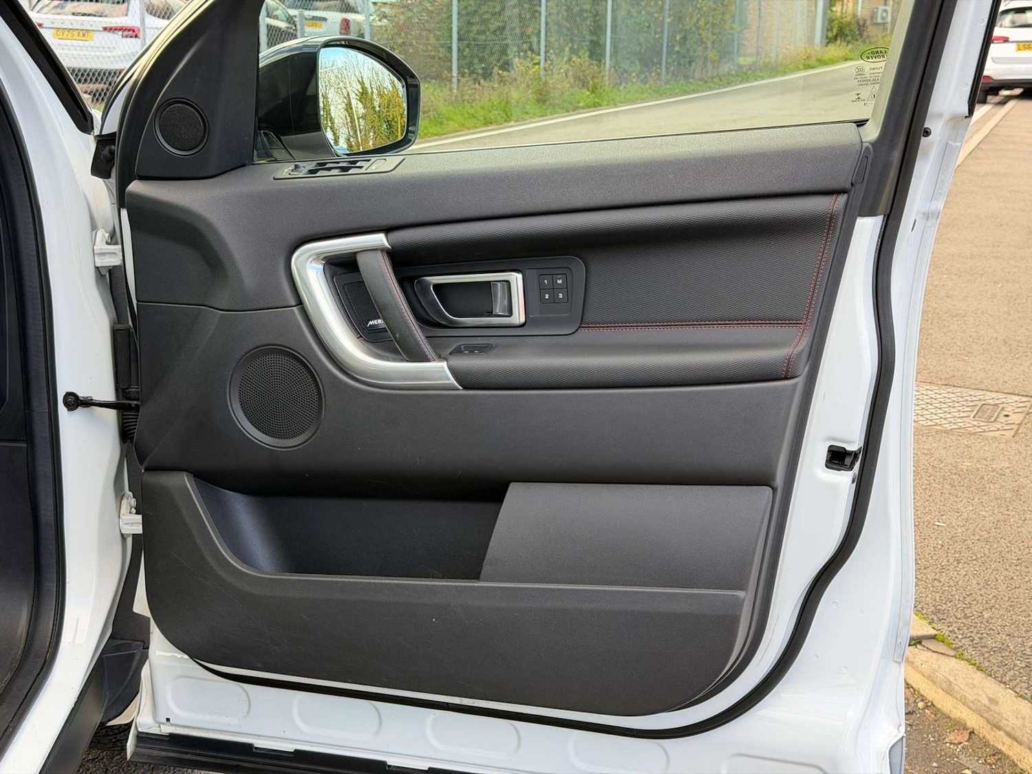 Used Land Rover Discovery Sport 2018 for sale - 77437635: Photo 59