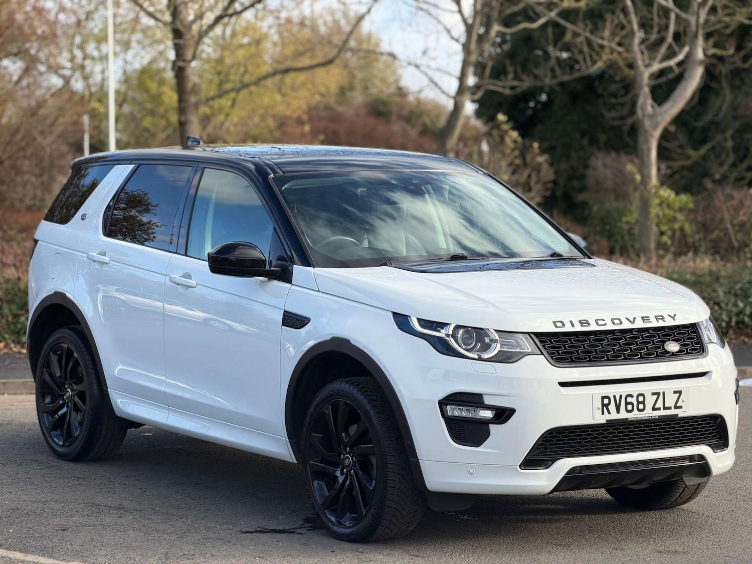 Used Land Rover Discovery Sport 2018 for sale - 77437635: Photo 6