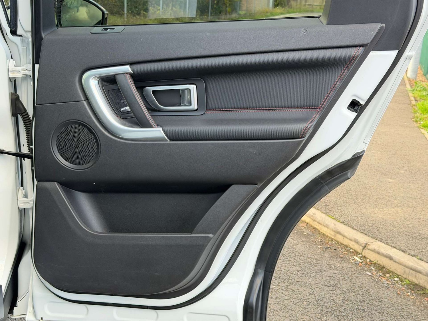 Used Land Rover Discovery Sport 2018 for sale - 77437635: Photo 61