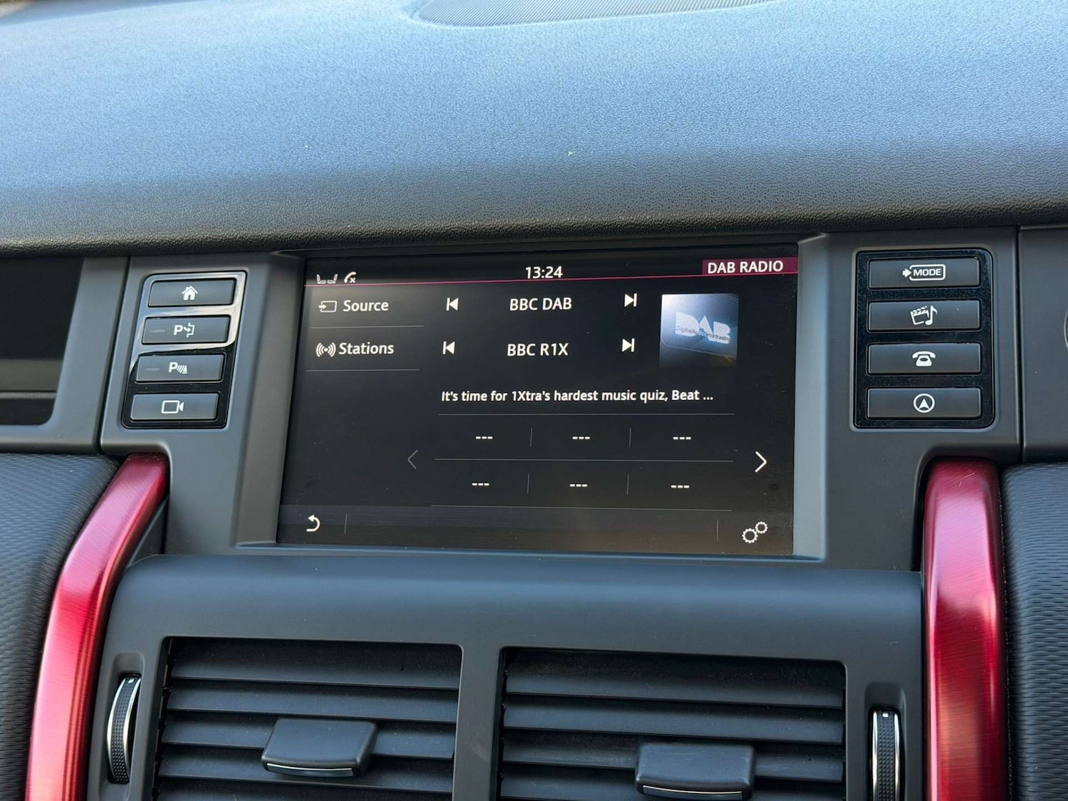 Used Land Rover Discovery Sport 2018 for sale - 77437635: Photo 63