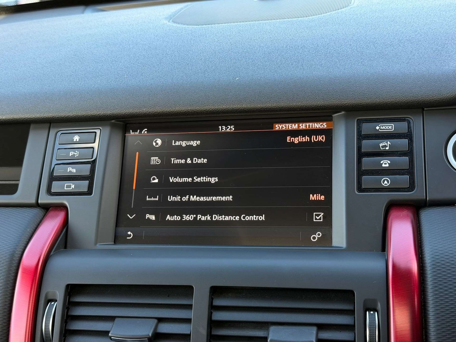 Used Land Rover Discovery Sport 2018 for sale - 77437635: Photo 65