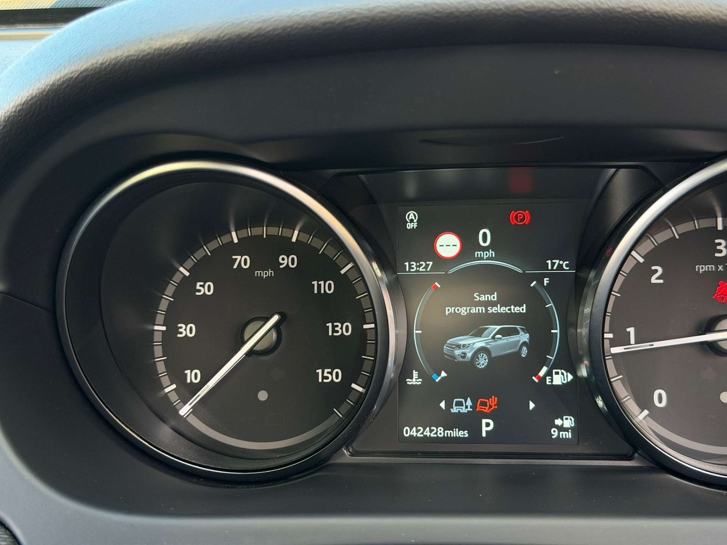 Used Land Rover Discovery Sport 2018 for sale - 77437635: Photo 74