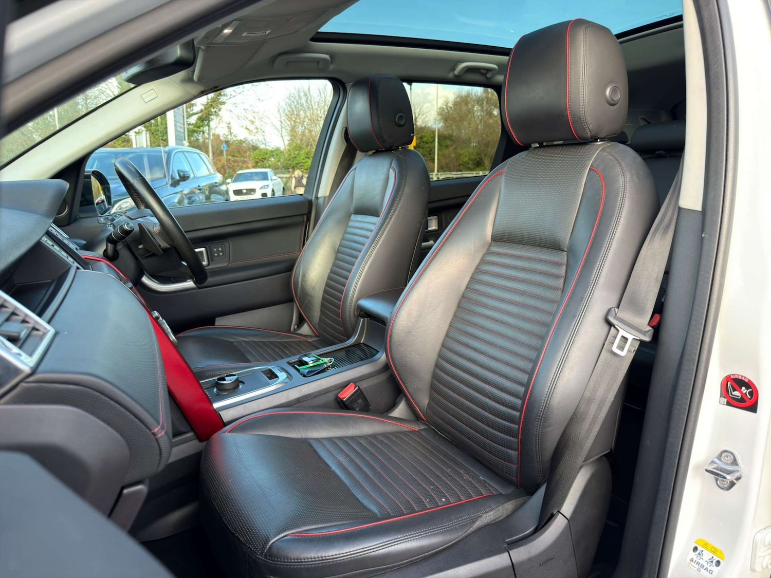 Used Land Rover Discovery Sport 2018 for sale - 77437635: Photo 84