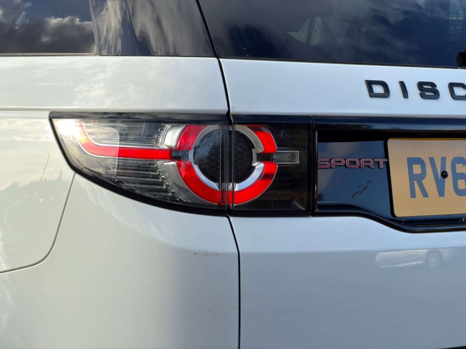 Used Land Rover Discovery Sport 2018 for sale - 77437635: Photo 92