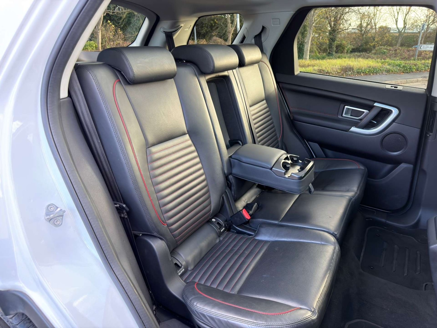 Used Land Rover Discovery Sport 2018 for sale - 77437635: Photo 99