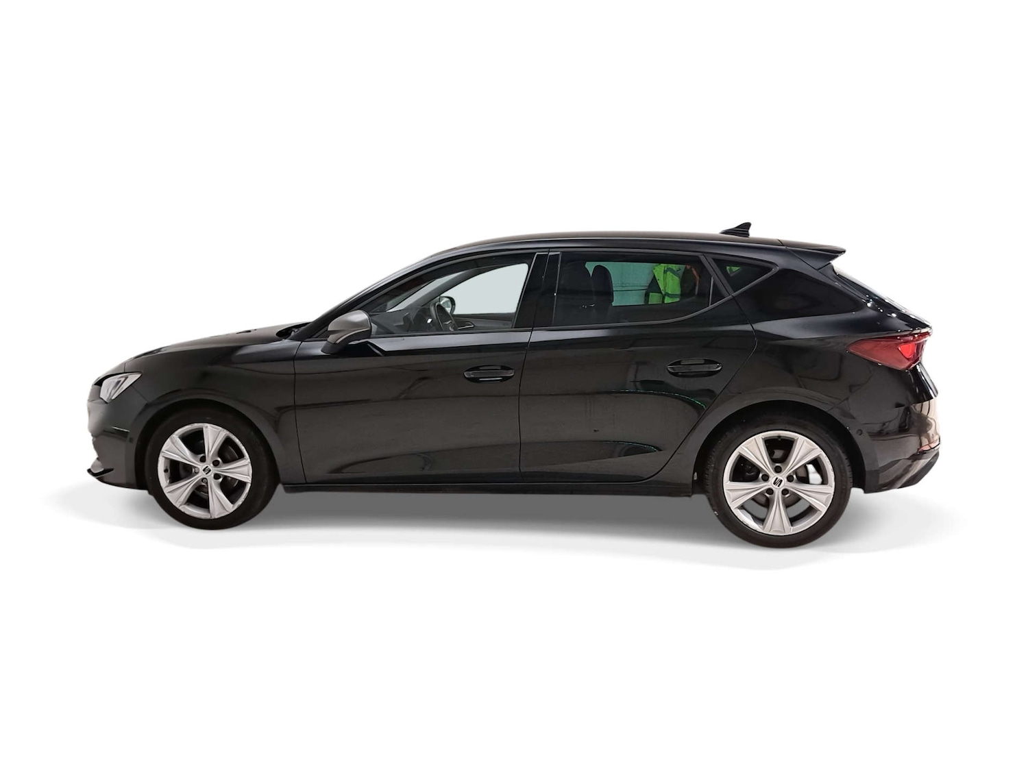 Used SEAT Leon 2023 for sale - 77437553: Photo 5