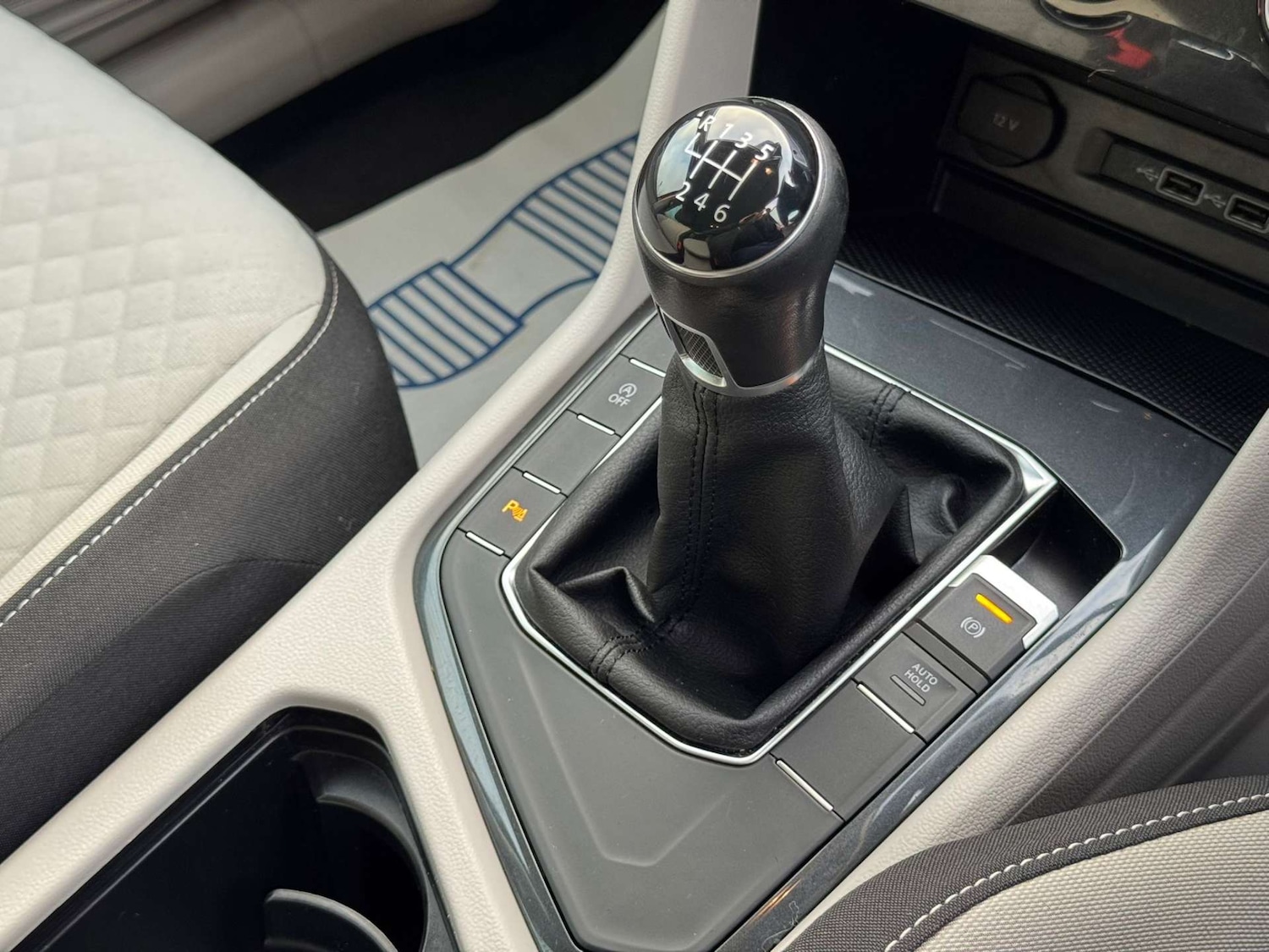 Used Volkswagen Tiguan 2018 for sale - 77437524: Photo 16