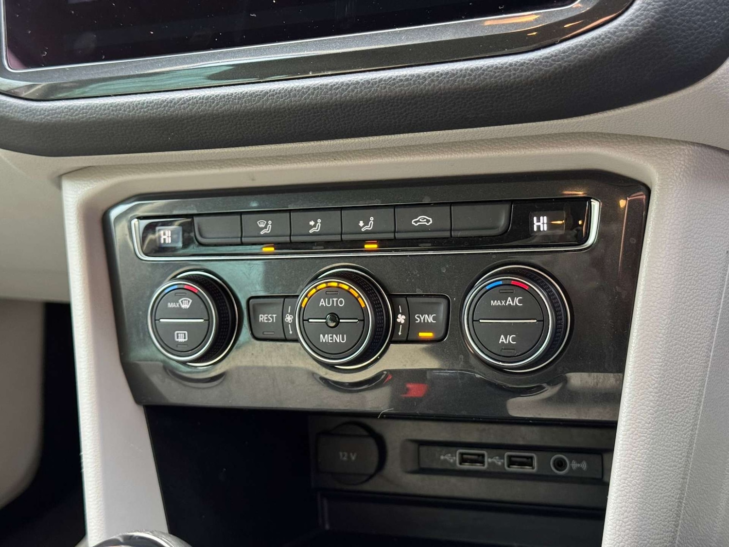 Used Volkswagen Tiguan 2018 for sale - 77437524: Photo 30