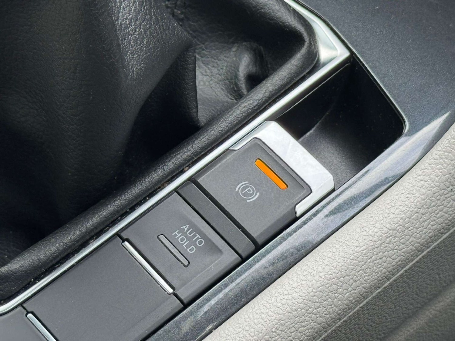 Used Volkswagen Tiguan 2018 for sale - 77437524: Photo 34