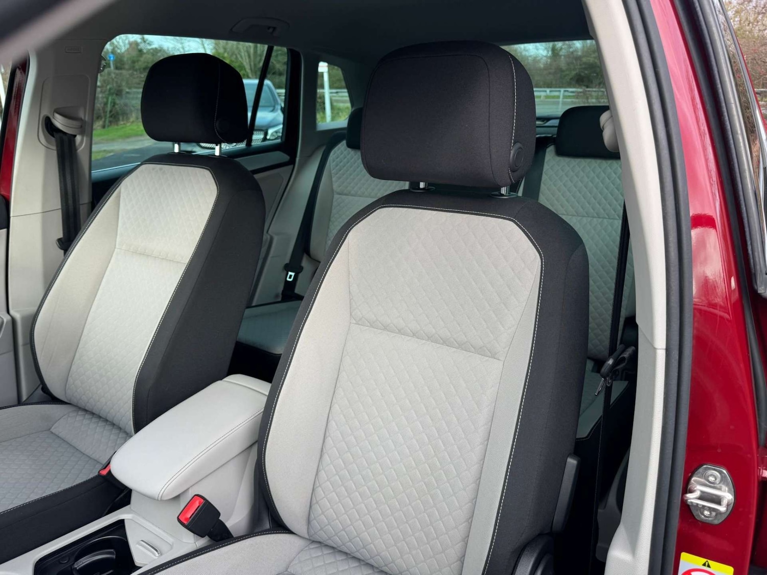 Used Volkswagen Tiguan 2018 for sale - 77437524: Photo 67