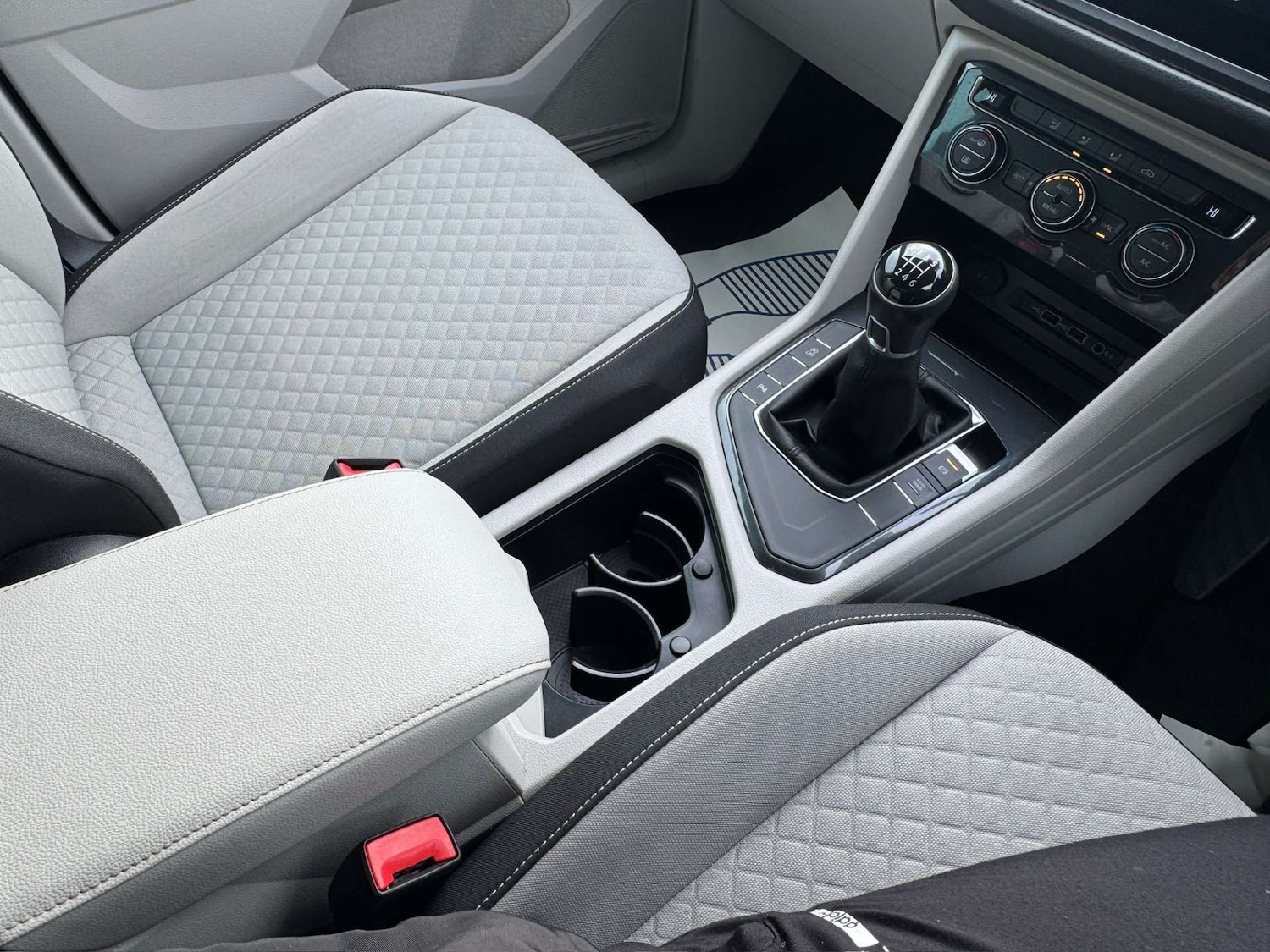 Used Volkswagen Tiguan 2018 for sale - 77437524: Photo 75