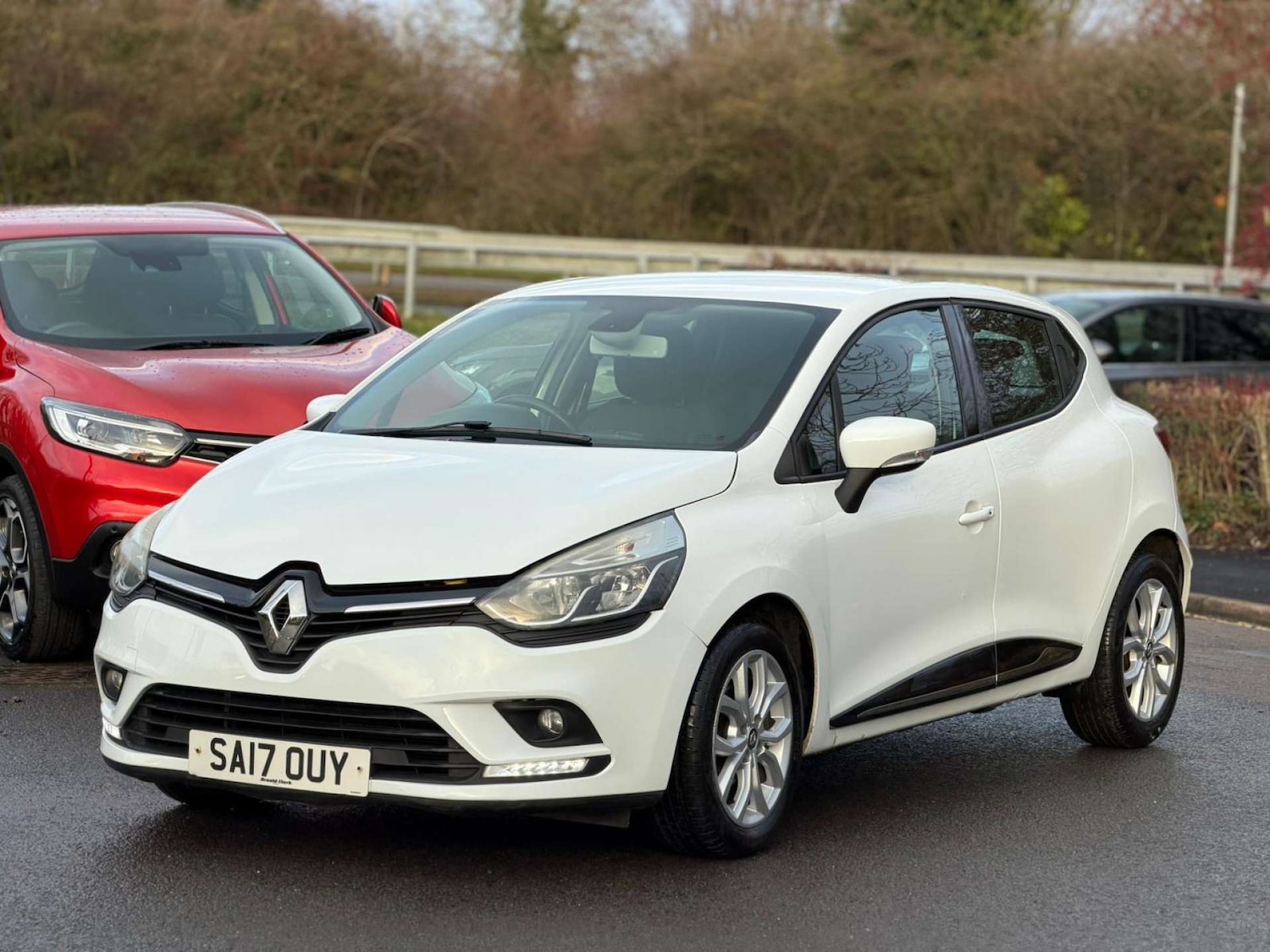 Used Renault Clio 2017 for sale - 77437520: Photo 11