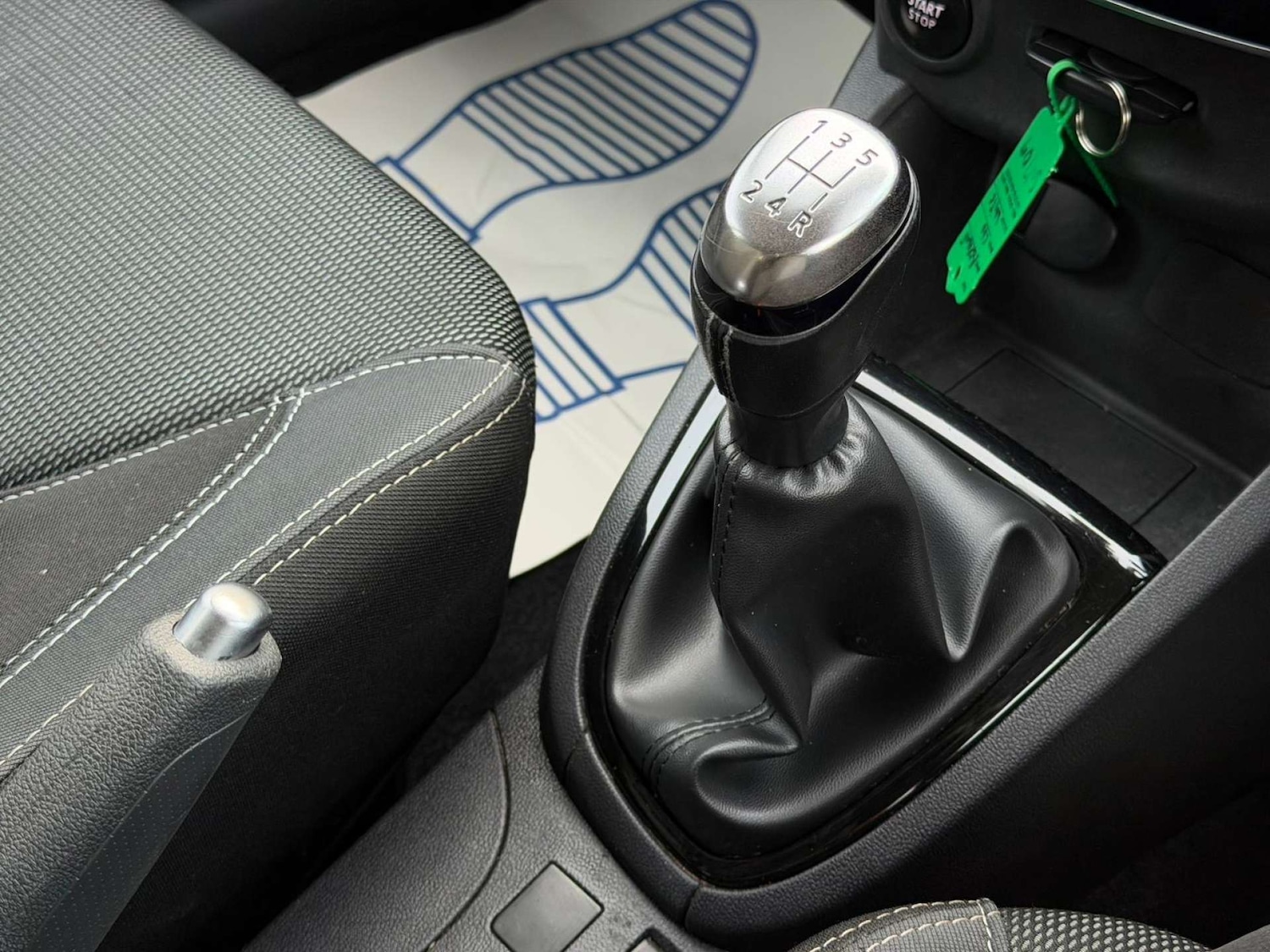 Used Renault Clio 2017 for sale - 77437520: Photo 21