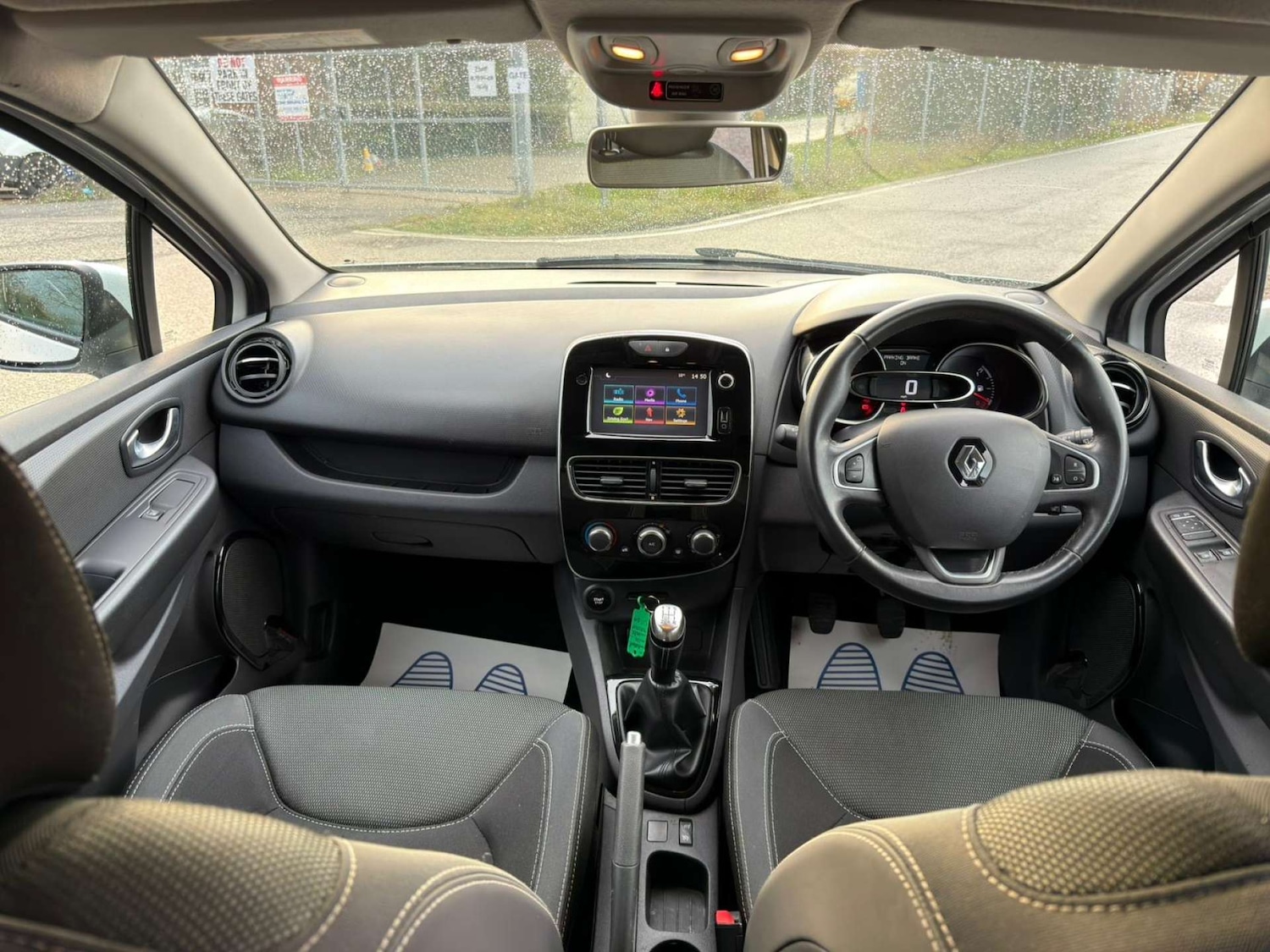 Used Renault Clio 2017 for sale - 77437520: Photo 27