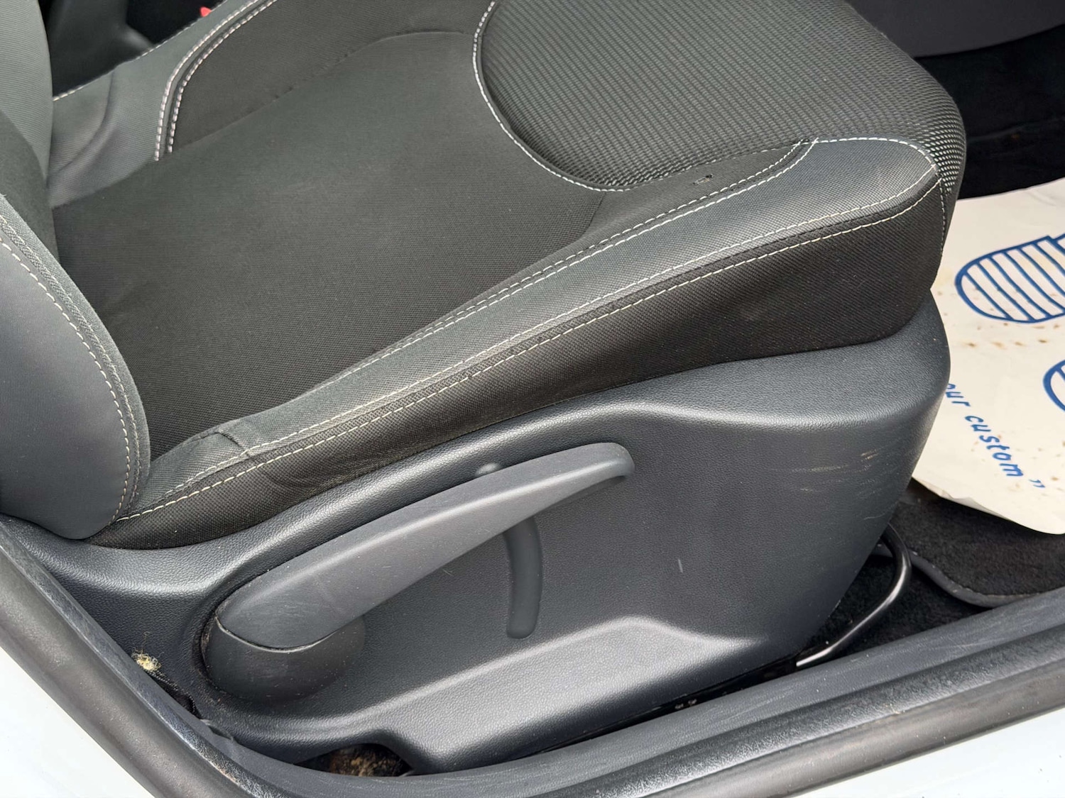 Used Renault Clio 2017 for sale - 77437520: Photo 28