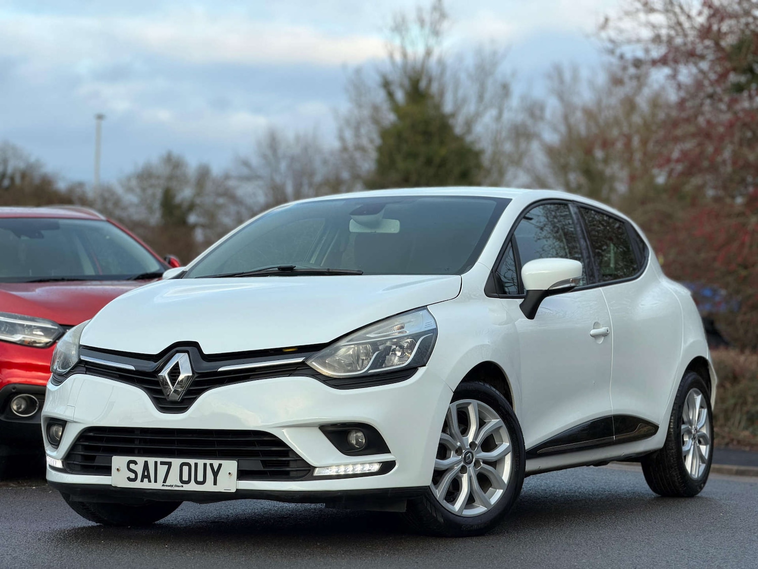 Used Renault Clio 2017 for sale - 77437520: Photo 3