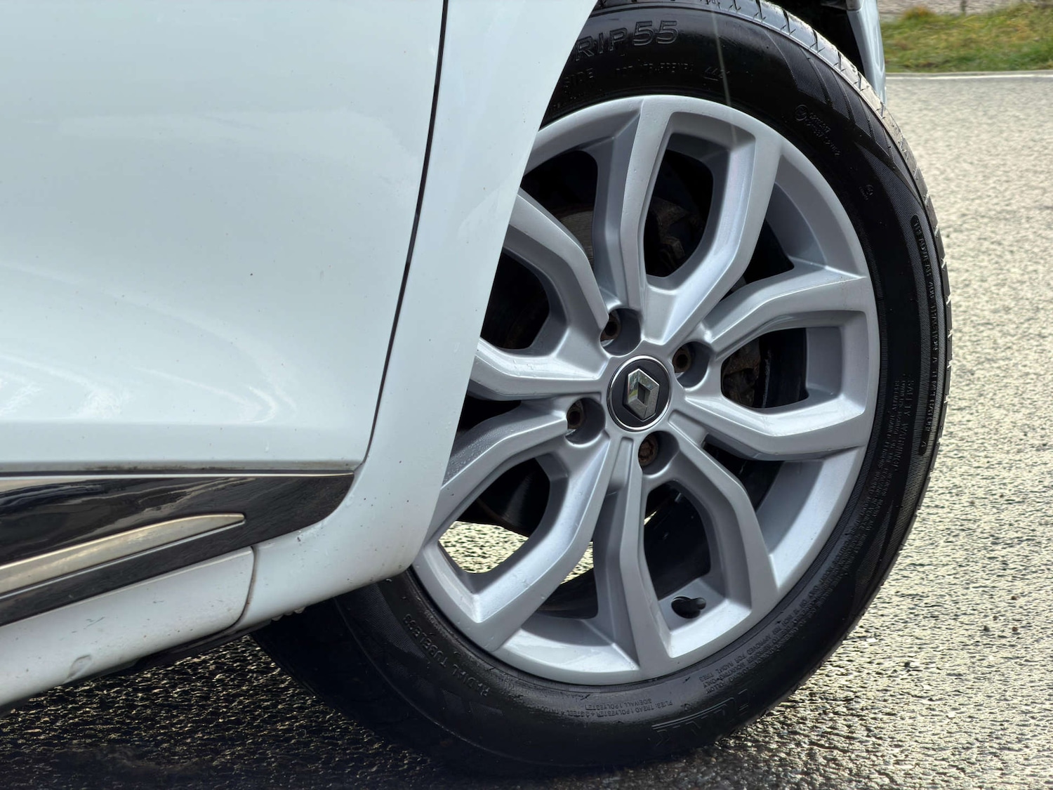 Used Renault Clio 2017 for sale - 77437520: Photo 44