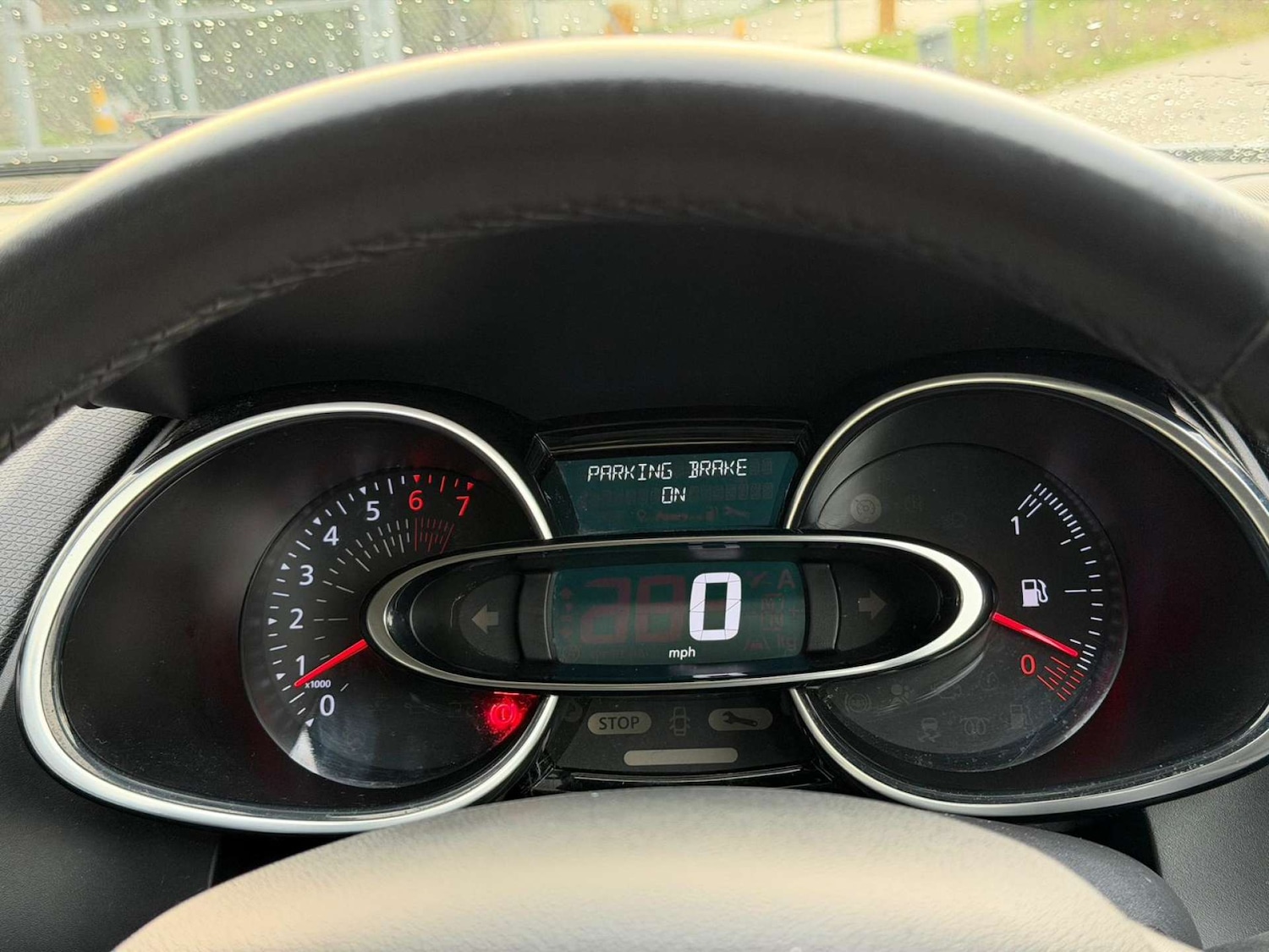 Used Renault Clio 2017 for sale - 77437520: Photo 55