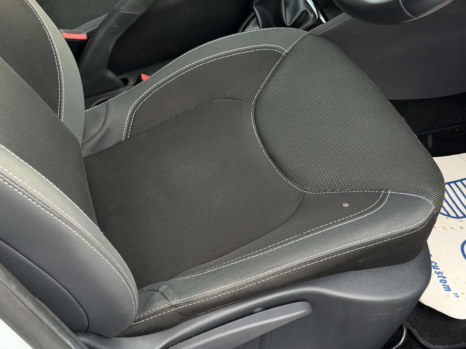 Used Renault Clio 2017 for sale - 77437520: Photo 63