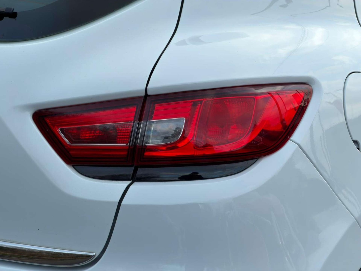 Used Renault Clio 2017 for sale - 77437520: Photo 64