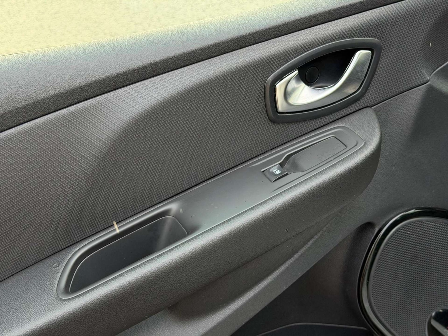 Used Renault Clio 2017 for sale - 77437520: Photo 69