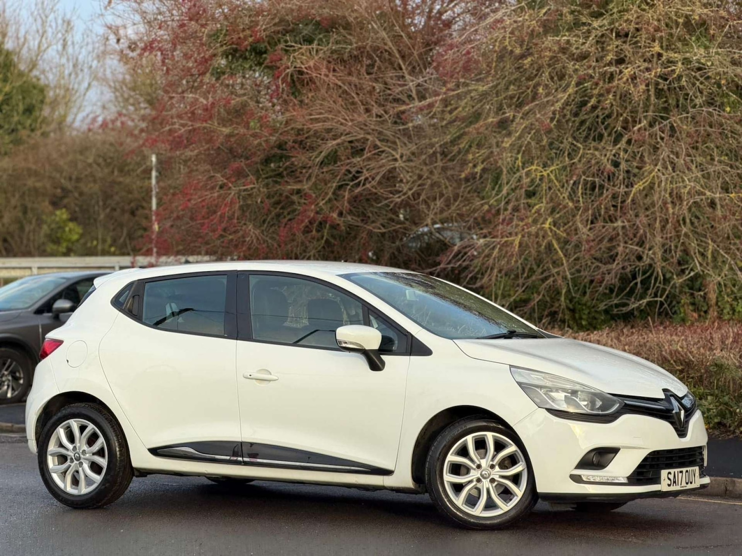 Used Renault Clio 2017 for sale - 77437520: Photo 9