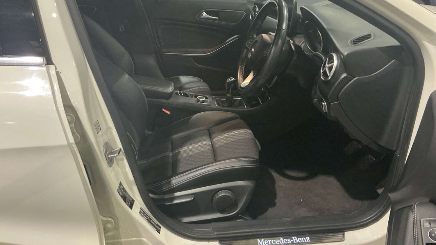 Used Mercedes-Benz A-Class 2018 for sale - 77877291: Photo 9