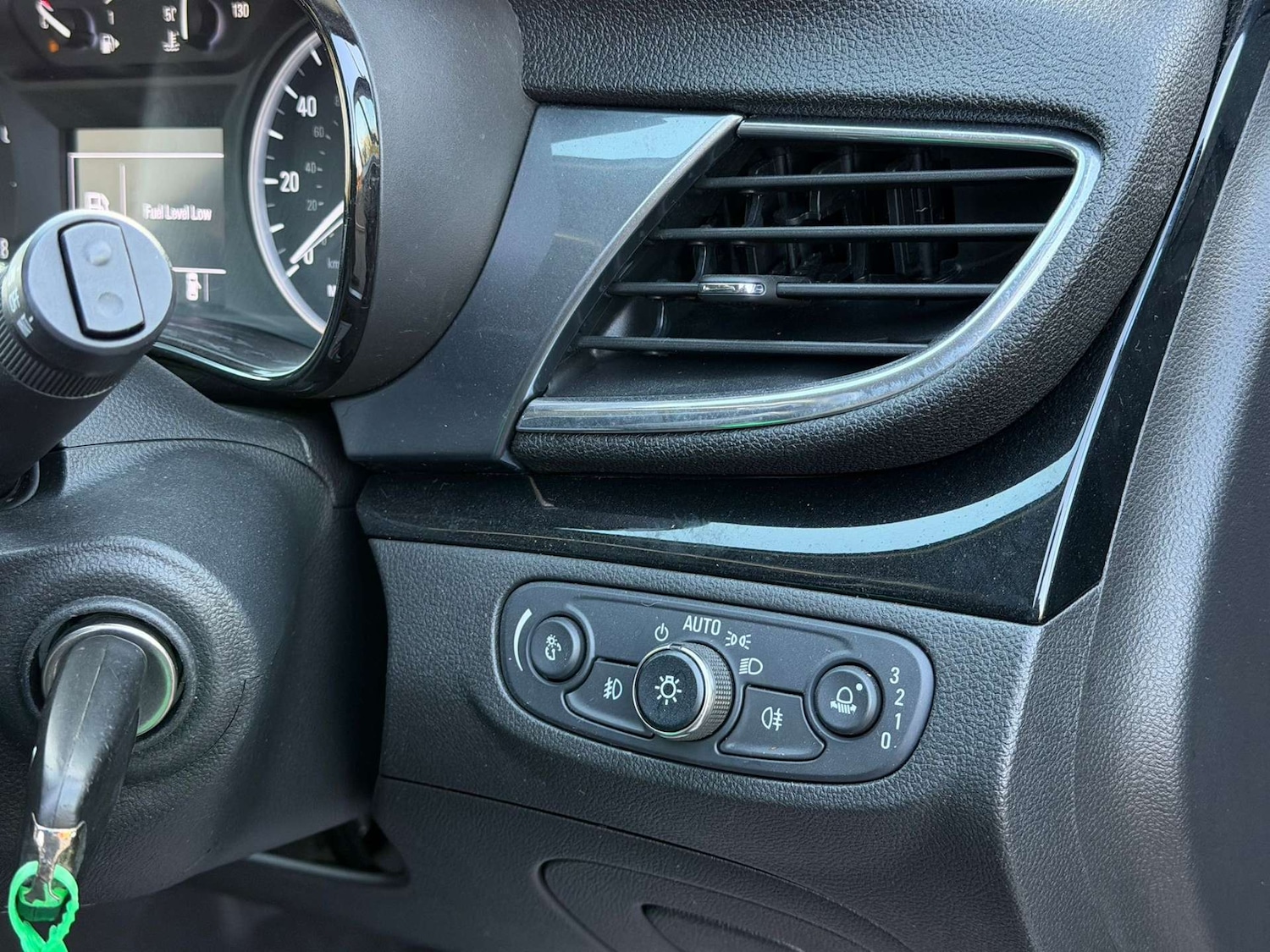 Used Vauxhall Mokka X 2019 for sale - 77437707: Photo 77