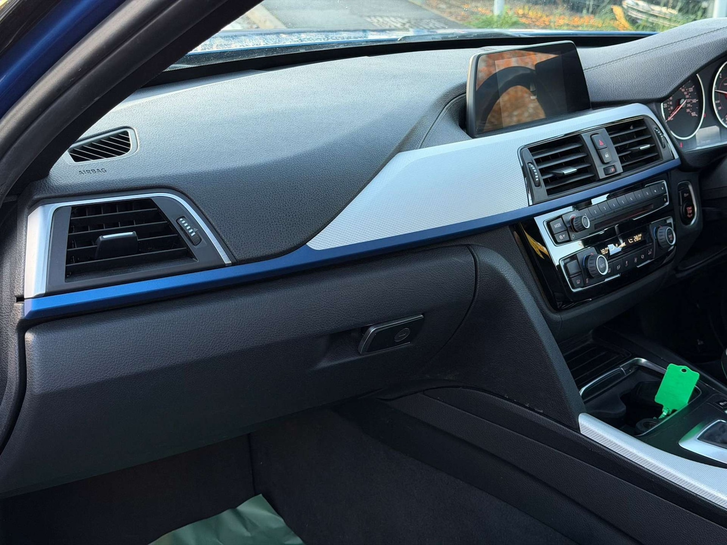 Used BMW 3 Series 2017 for sale - 77437725: Photo 25