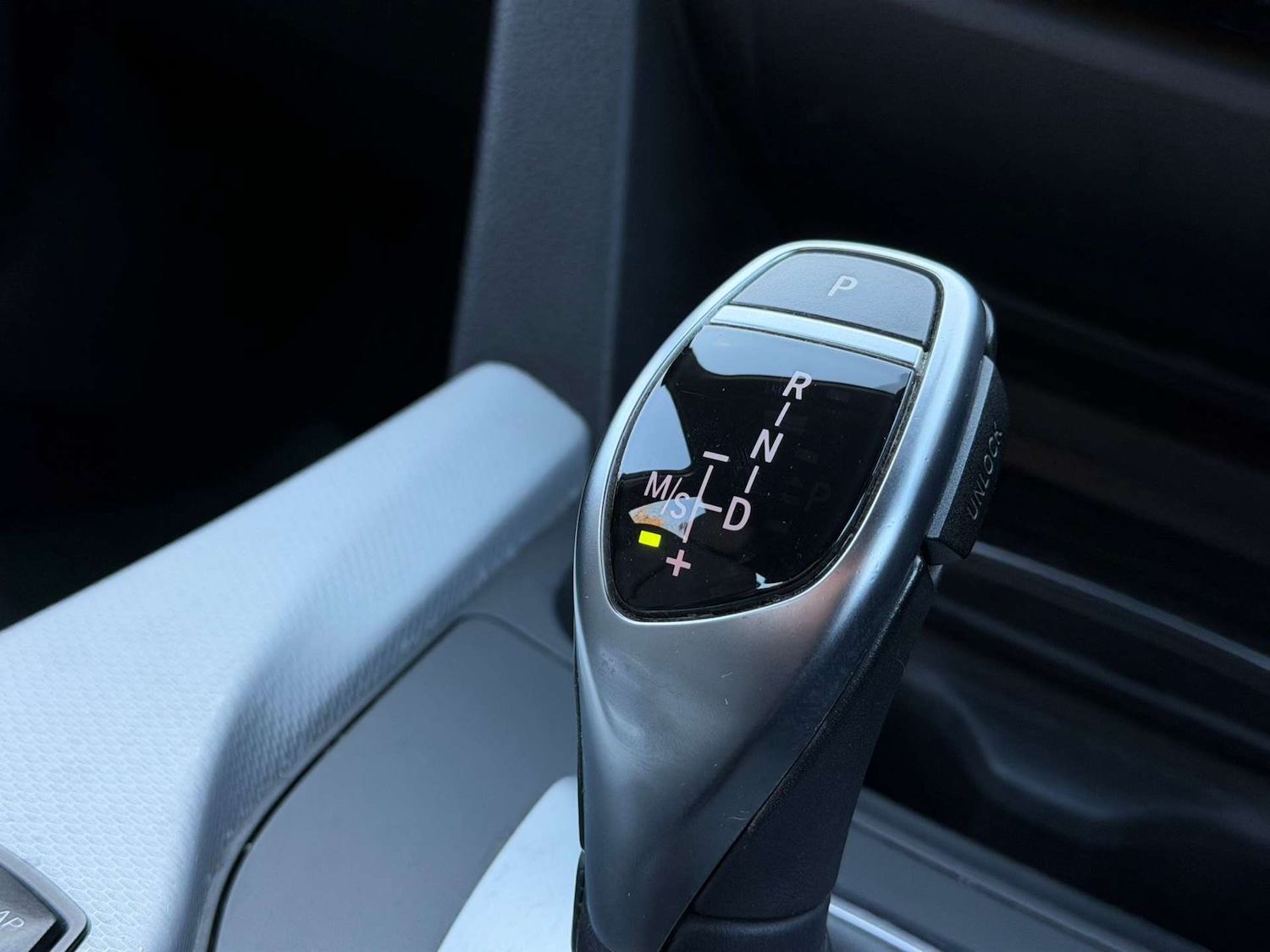 Used BMW 3 Series 2017 for sale - 77437725: Photo 98