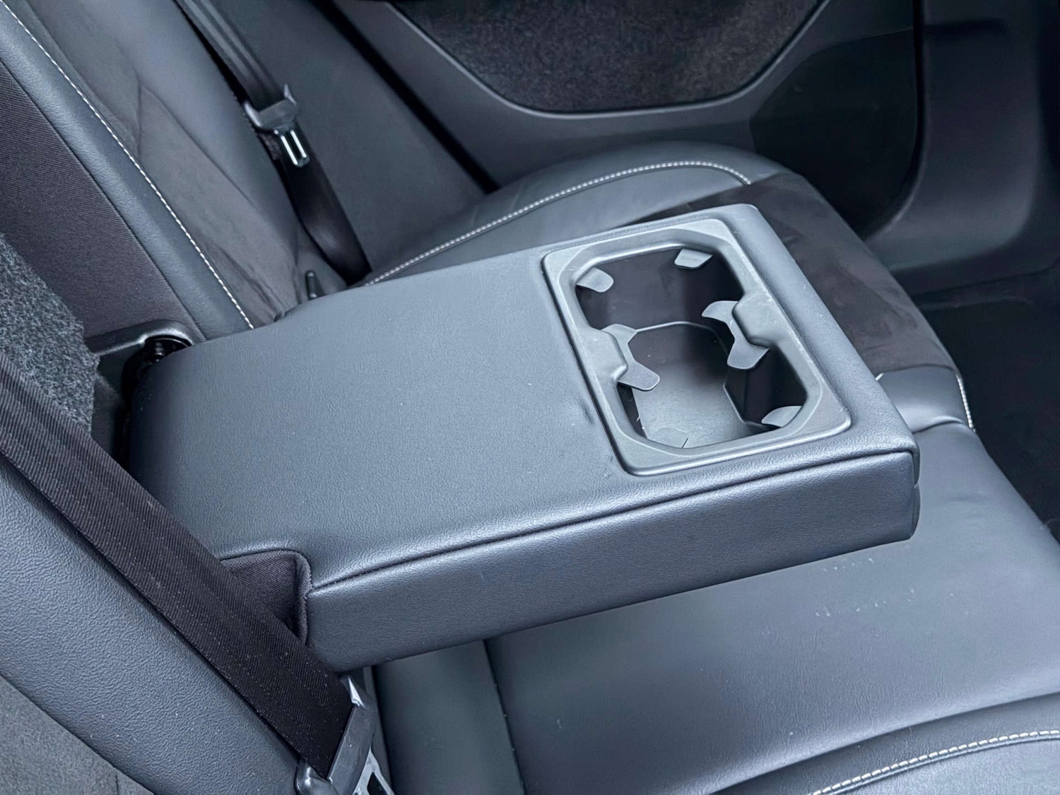 Used Volvo XC40 2021 for sale - 77437526: Photo 35