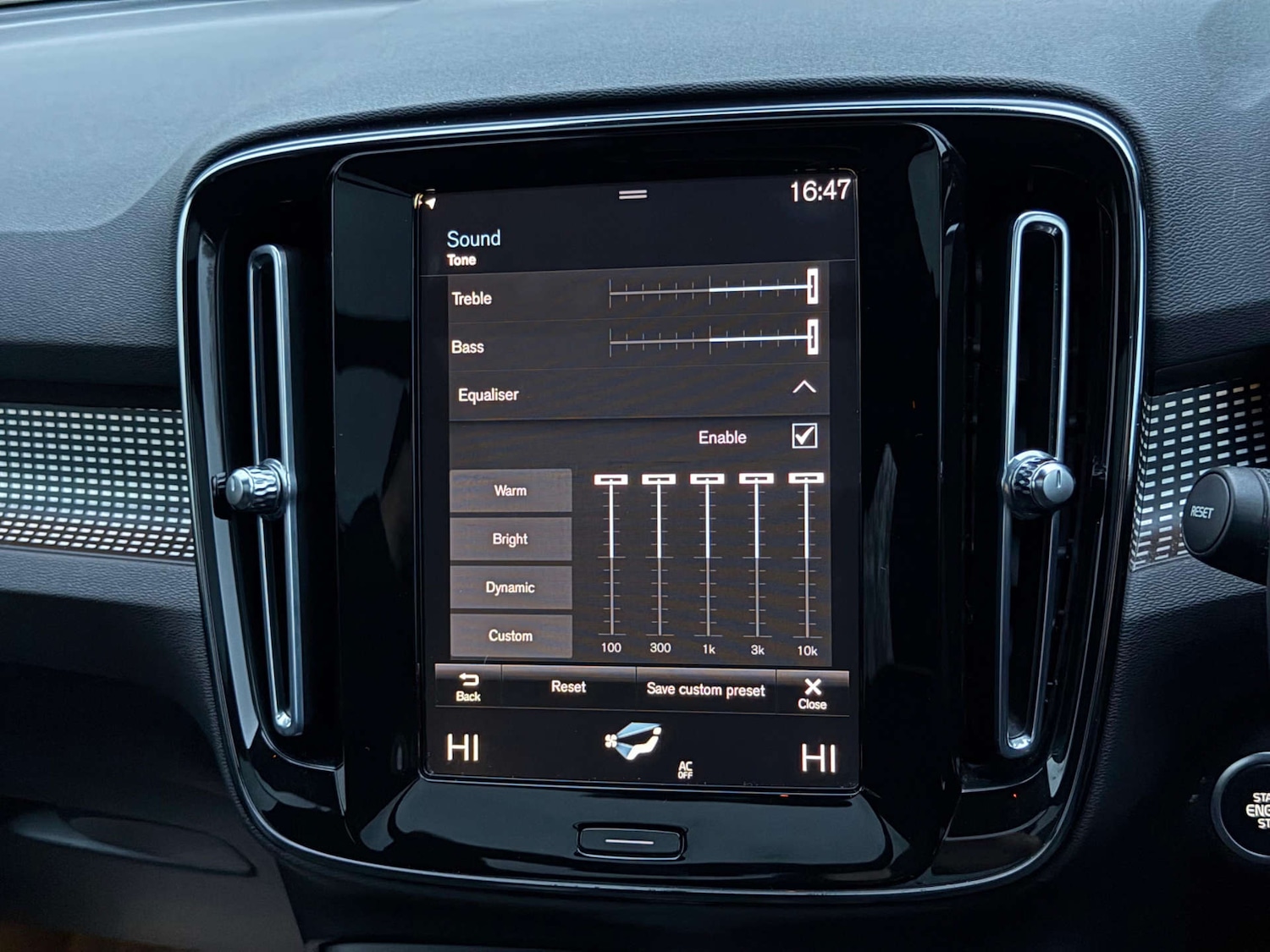 Used Volvo XC40 2021 for sale - 77437526: Photo 53