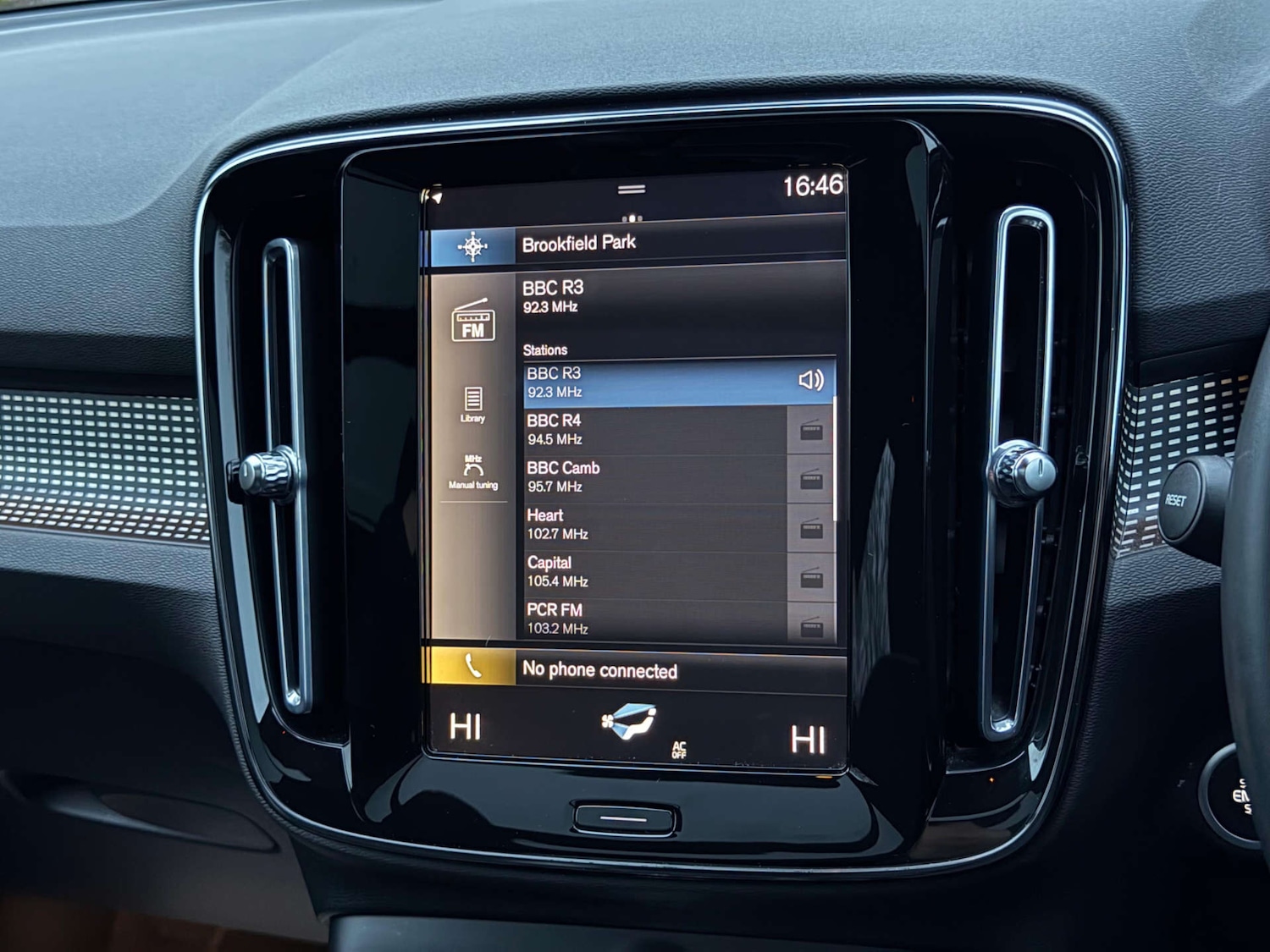 Used Volvo XC40 2021 for sale - 77437526: Photo 54