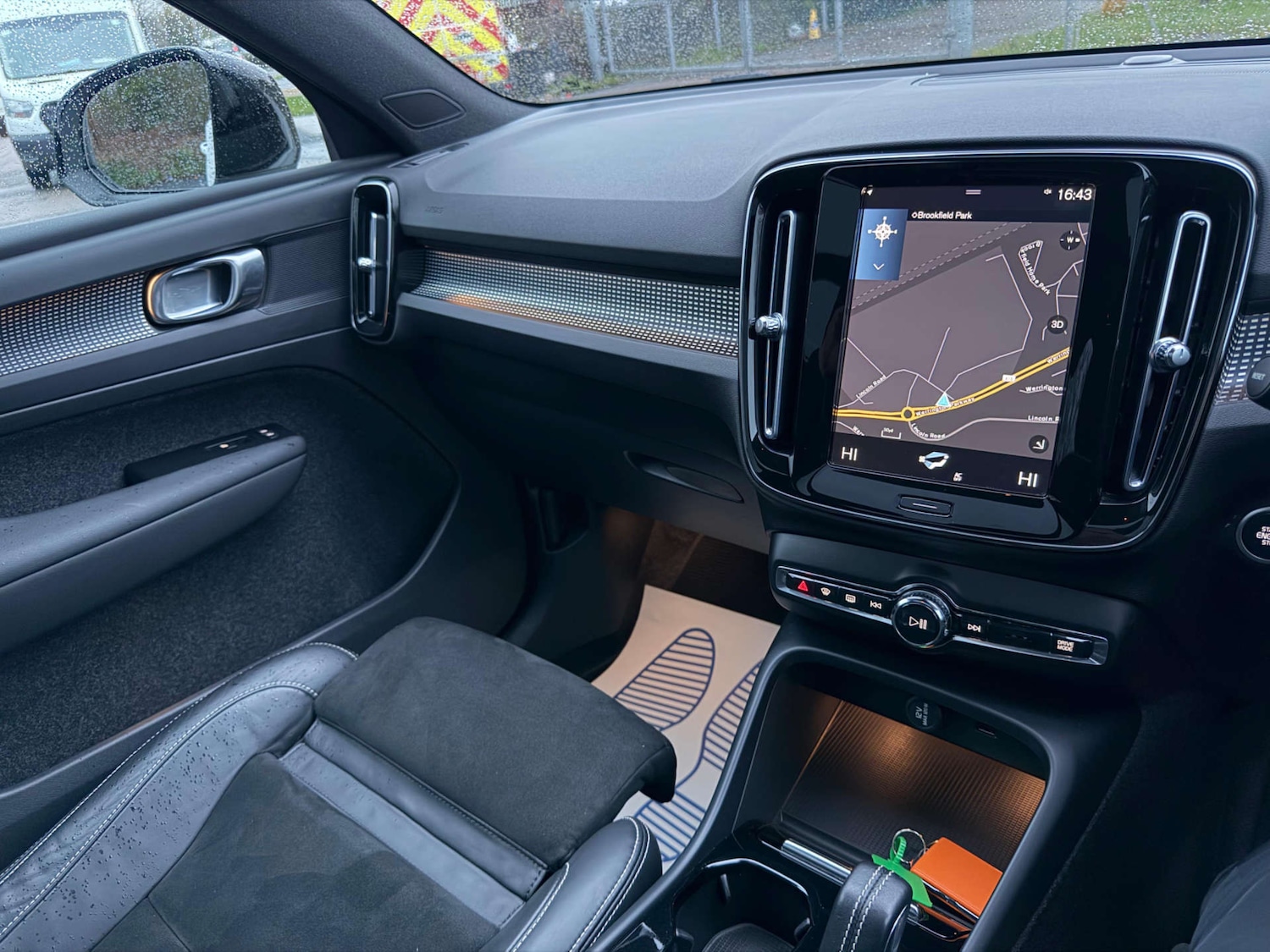 Used Volvo XC40 2021 for sale - 77437526: Photo 61